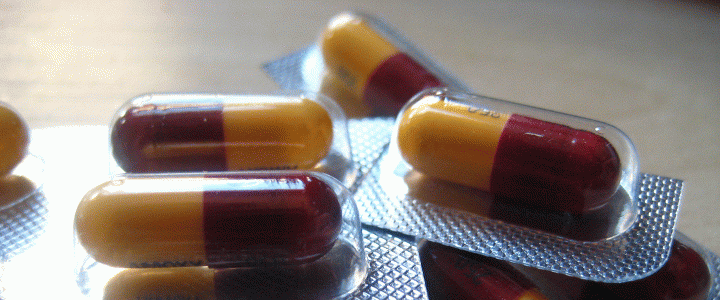 Read more about the article Γιατί δημιουργεί κινδύνους η κατάχρηση αντιβιοτικών;