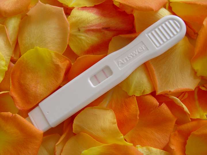 Read more about the article Πόσο αξιόπιστα είναι τα test εγκυμοσύνης